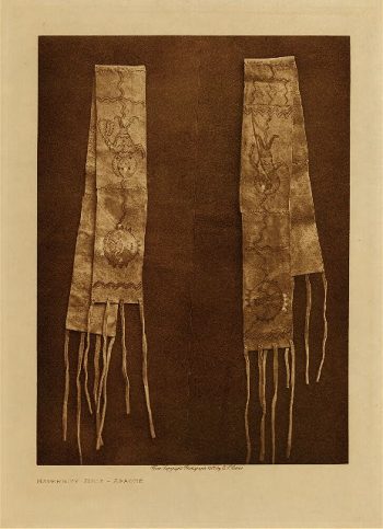 Maternity belt (Apache) 1907