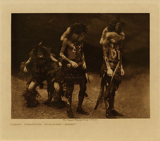 Tonenili, Tobadzischini, Nayenezgani (Navaho) 1904