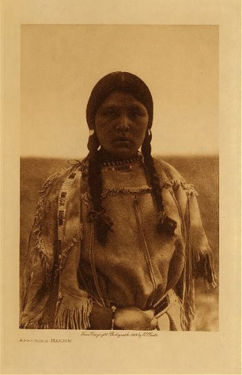 Apsaroke maiden 1908