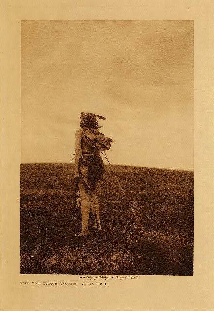 The sun dance votary (Apsaroke) 1908