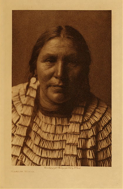 Hidatsa woman 1908