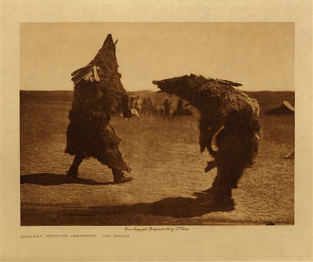 Arikara medicine ceremony : The bears 1908