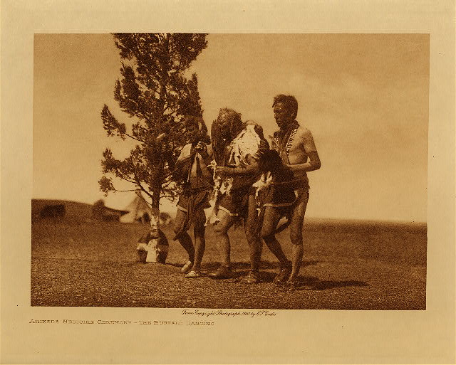 Arikara medicine ceremony : The buffalo dancing 1908
