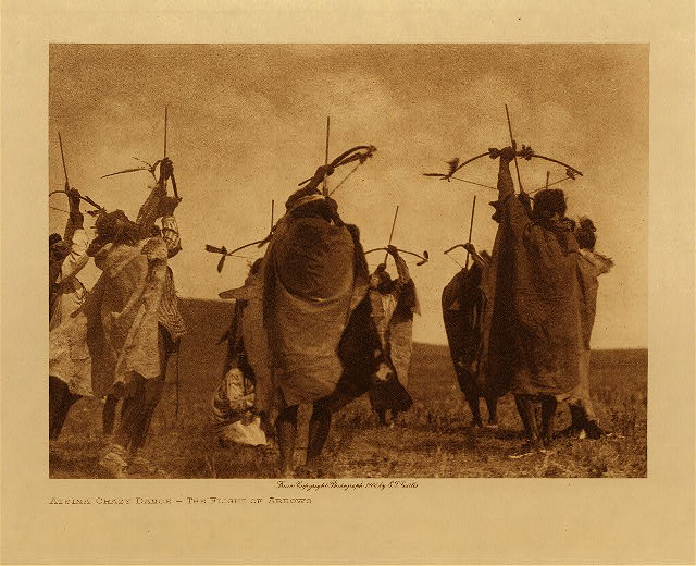 Atsina crazy dance : The flight of arrows 1908