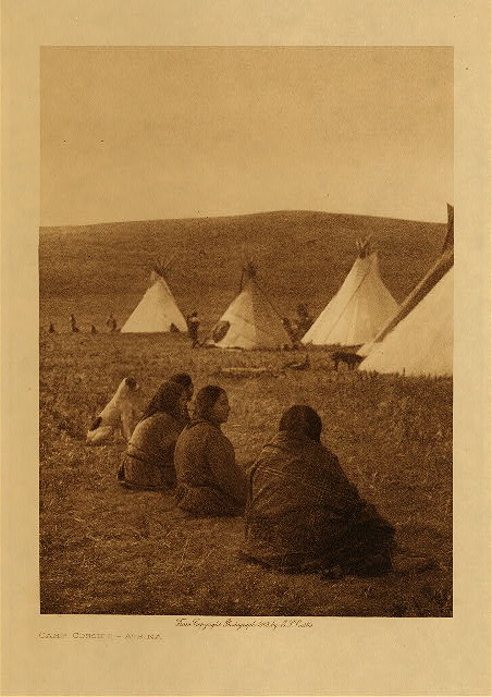 Camp gossips (Arikara) 1908