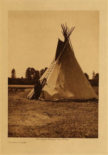 Arapaho camp 1910