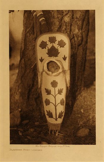 Flathead baby-carrier 1910