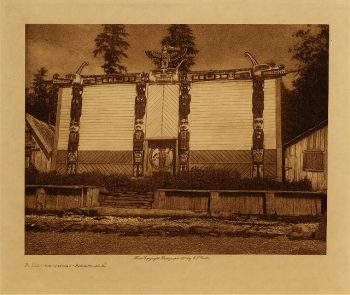 A housefront (Awaitlala) 1914