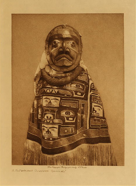 A Tluwulahu costume (Qagyuhl) 1914