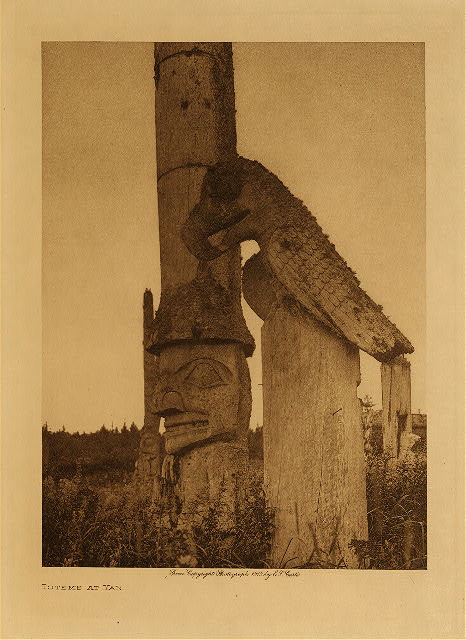 Totems at Yan 1915