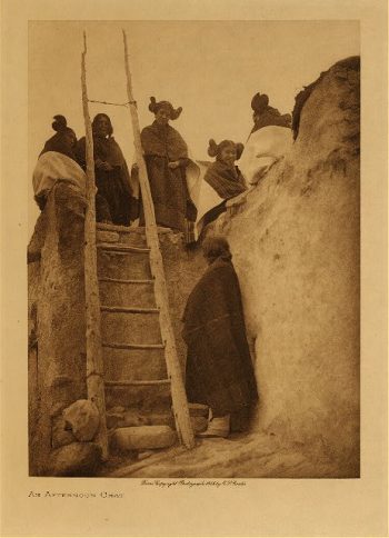 An afternoon chat 1906