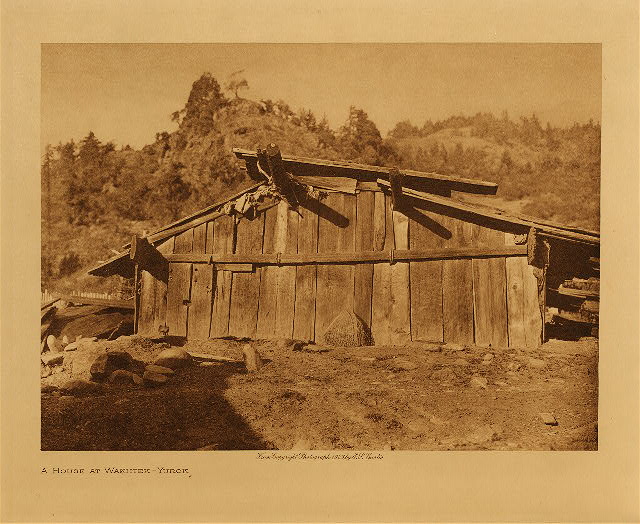 A house at Wakhtek (Yurok) 1923
