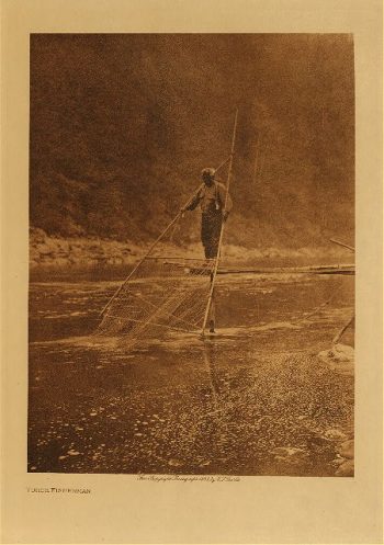 Yurok fishermen 1923