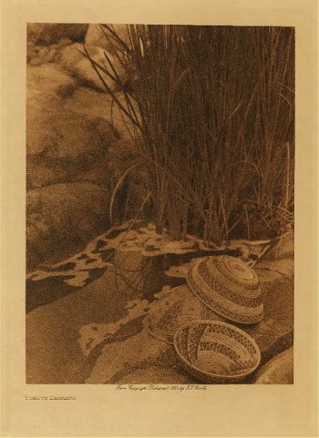Yokuts baskets 1924