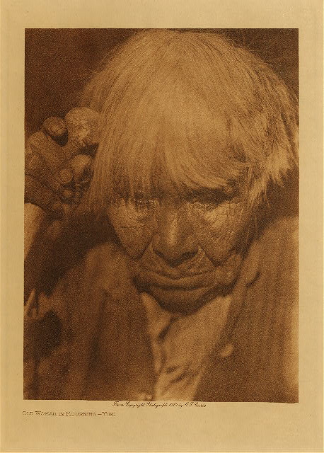 Old woman in mourning (Yuki) 1924