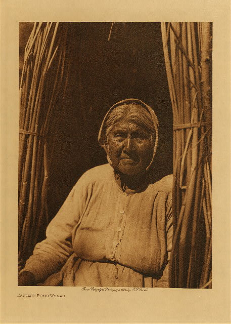 Eastern Pomo woman 1924