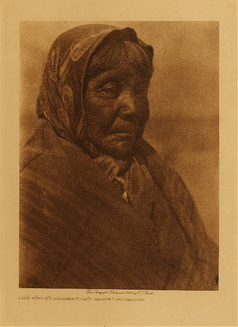 Pahu-Kumaa ("Sunflower Edge") - Walker Lake Paviotso 1924