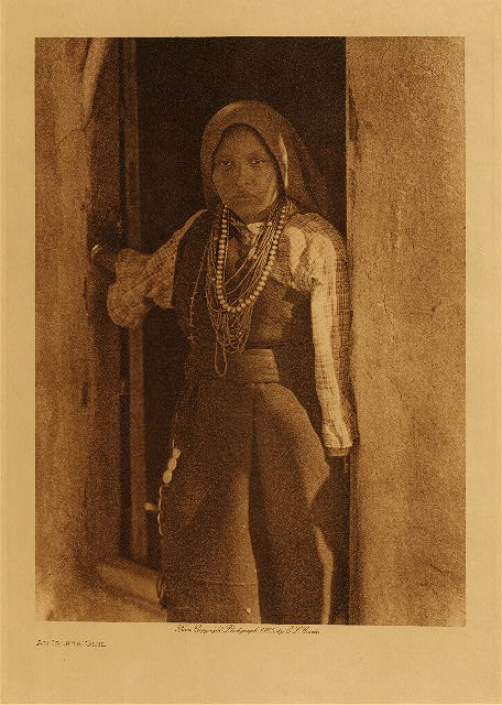 An Isleta girl 1925