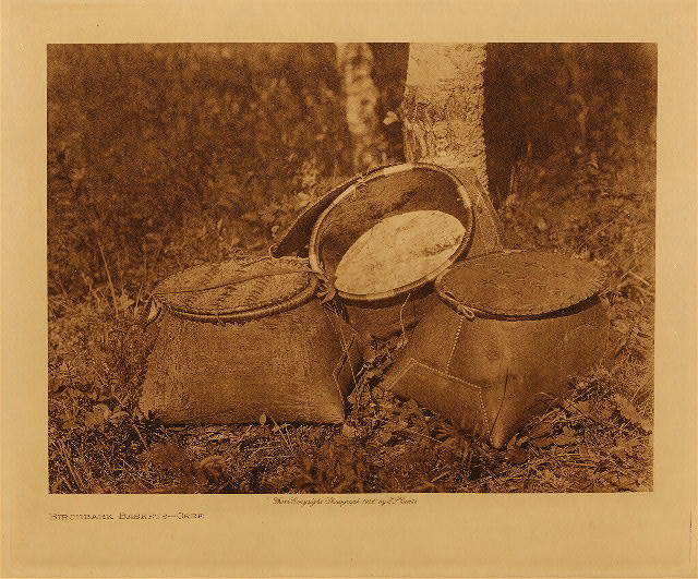 Birchbark baskets (Cree) 1926