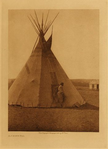 A Piegan tipi 1926
