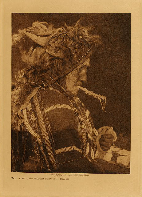 Head-dress of Matoki Society (Blood) 1926