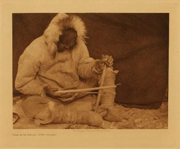 The bow-drill, King Island 1928