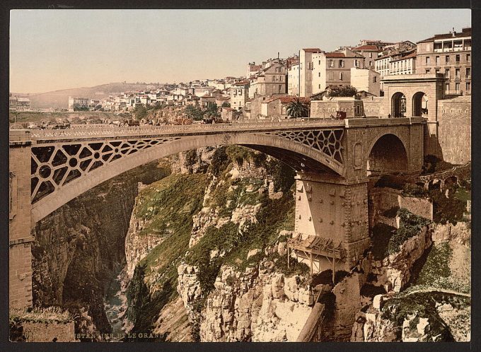 With great bridge, Constantine, Algeria