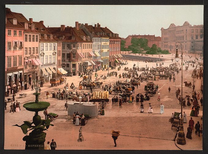 Hochbrucke Square, Copenhagen, Denmark