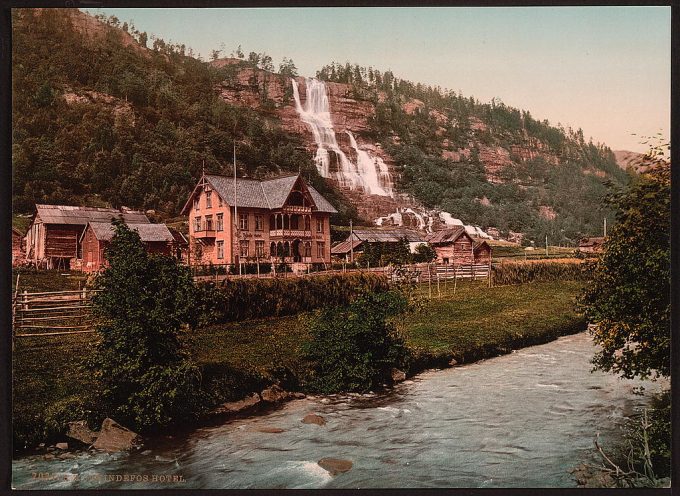 Tvindefos and hotel, Hardanger Fjord, Norway