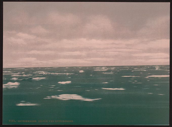 Drifting ice, Spitzbergen, Norway