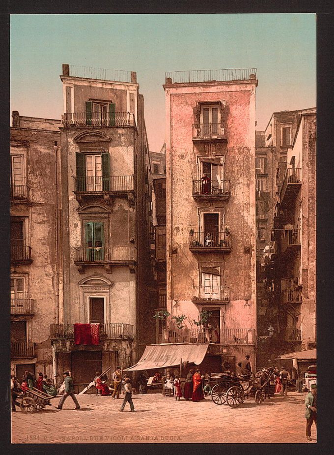 Narrow streets, Naples, Italy