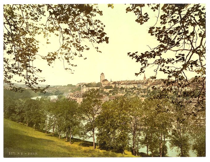 General view of the town, with Kirchenfeld Bridge, as seen from Muristalden, Berne, Switzerland