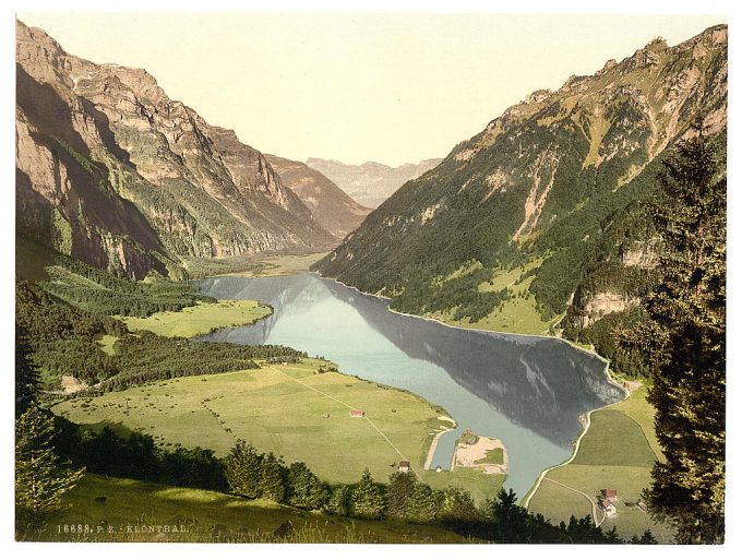 Klonthal Lake, general view, Glarus, Switzerland