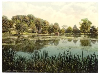 Swanbourne Lake, Arundel Castle, England