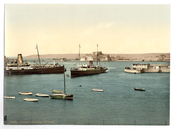 Jersey, arrival of boats, St. Heliers, Channel Islands, England
