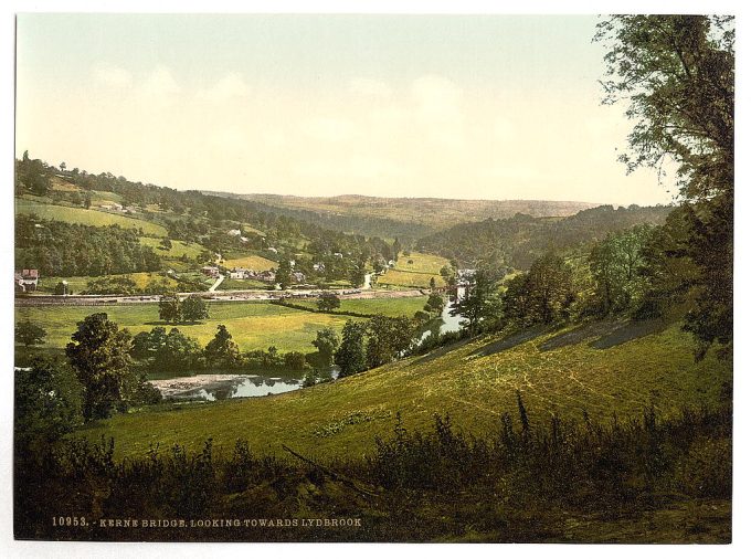 Looking towards Lydbrook, Kerne Bridge, England