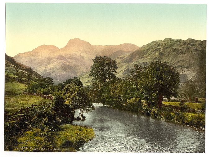 Windermere, Langdale Pikes, Lake District, England