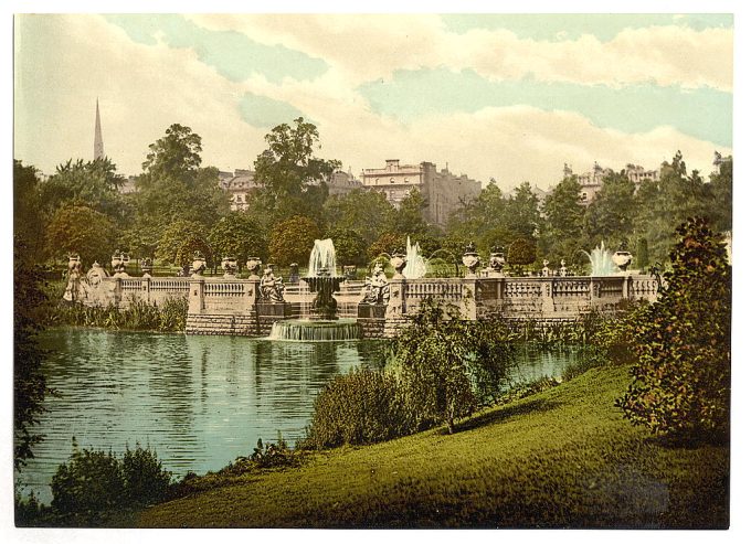 Kensington Gardens, the fountains, London, England
