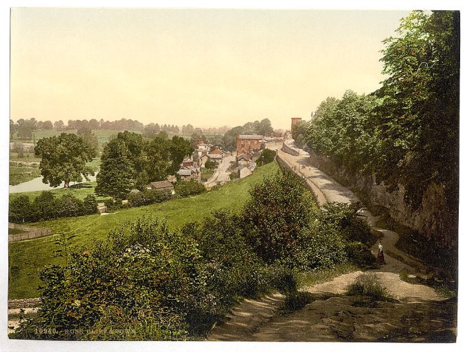 Cliff and town, Ross-on-Wye, England