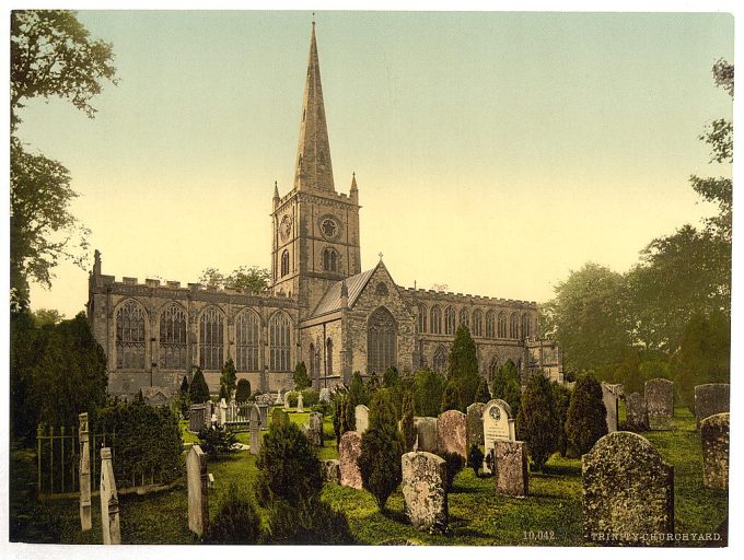 Trinity Church yard, Stratford-on-Avon, England