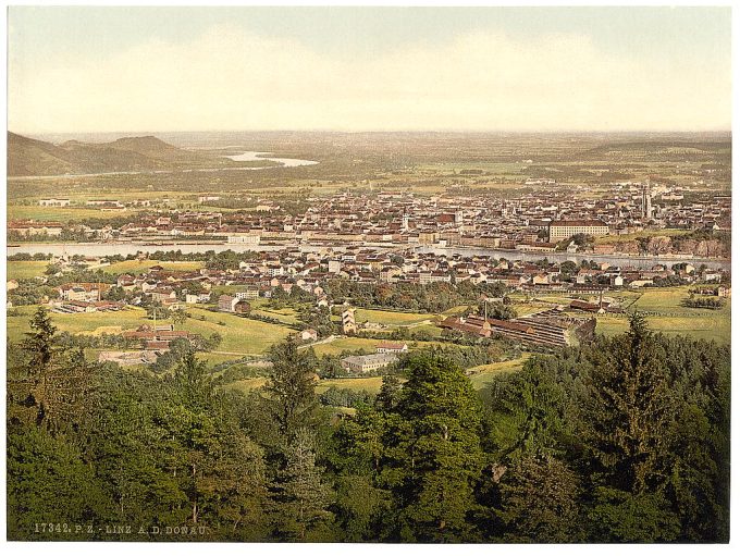 Lintz (i.e., Linz), general view, Upper Austria, Austro-Hungary