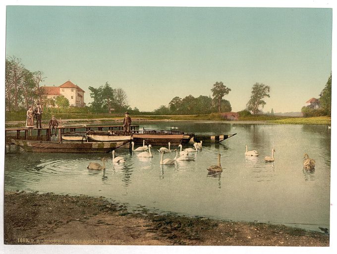 Lake of Worlitz, Eichenkranz and Gondelplatz, Anhalt, Germany