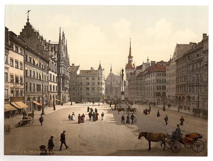 Marienplatz, Munich, Bavaria, Germany