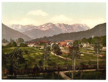 Looking towards the Zugspitze, Oberau, Upper Bavaria, Germany
