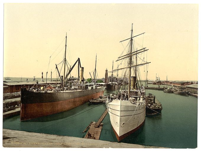 New Harbor and the Lighthouse, Bremerhafen, Hanover (i.e., Hannover), Germany