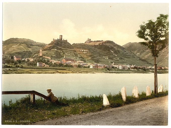 Cobern (i.e. Kobern), valley of, Moselle, Germany