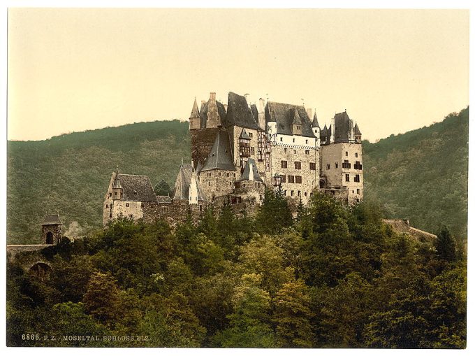 Elz Castle, Moselle, valley of, Germany