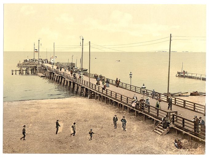 Landing pier, Zoppot, West Prussia, Germany (i.e., Sopot, Poland)