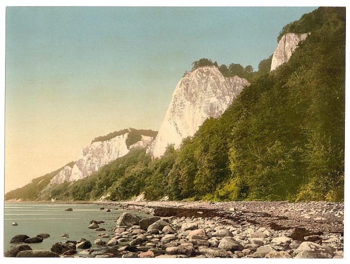 The Konigsstuhl, seen from strand, Stubbenkammer, Isle of Rugen, Germany