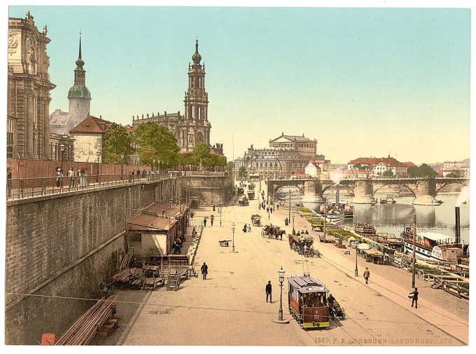 Landing-place for steamers, Altstadt, Dresden, Saxony, Germany